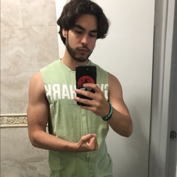 Meet your Posher, Owen - Picture 1 of 1